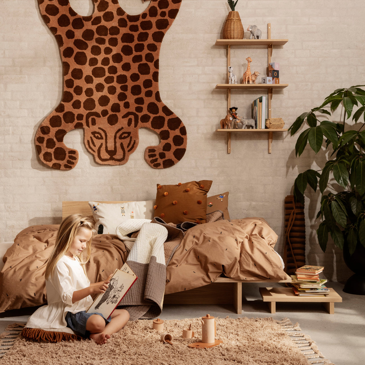 Kona Daybed
