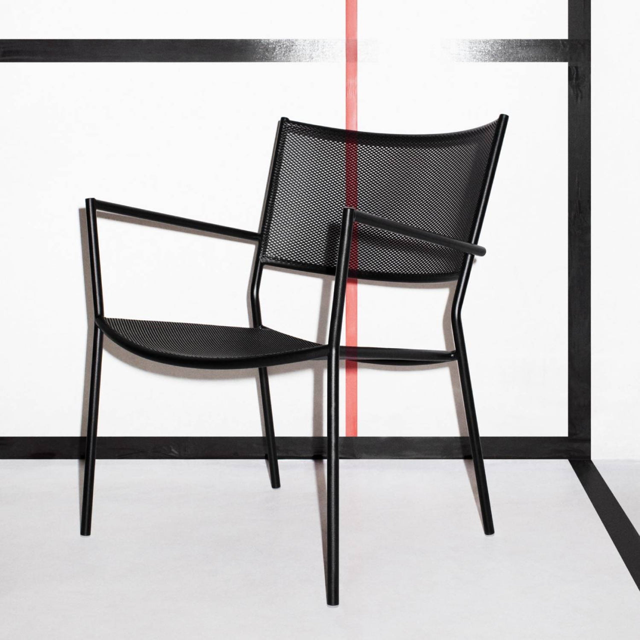 Jig Mesh Stacking Easy Chair