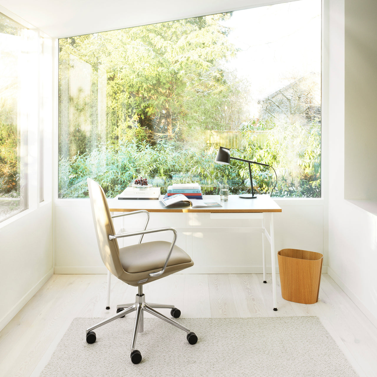 Journal Desk