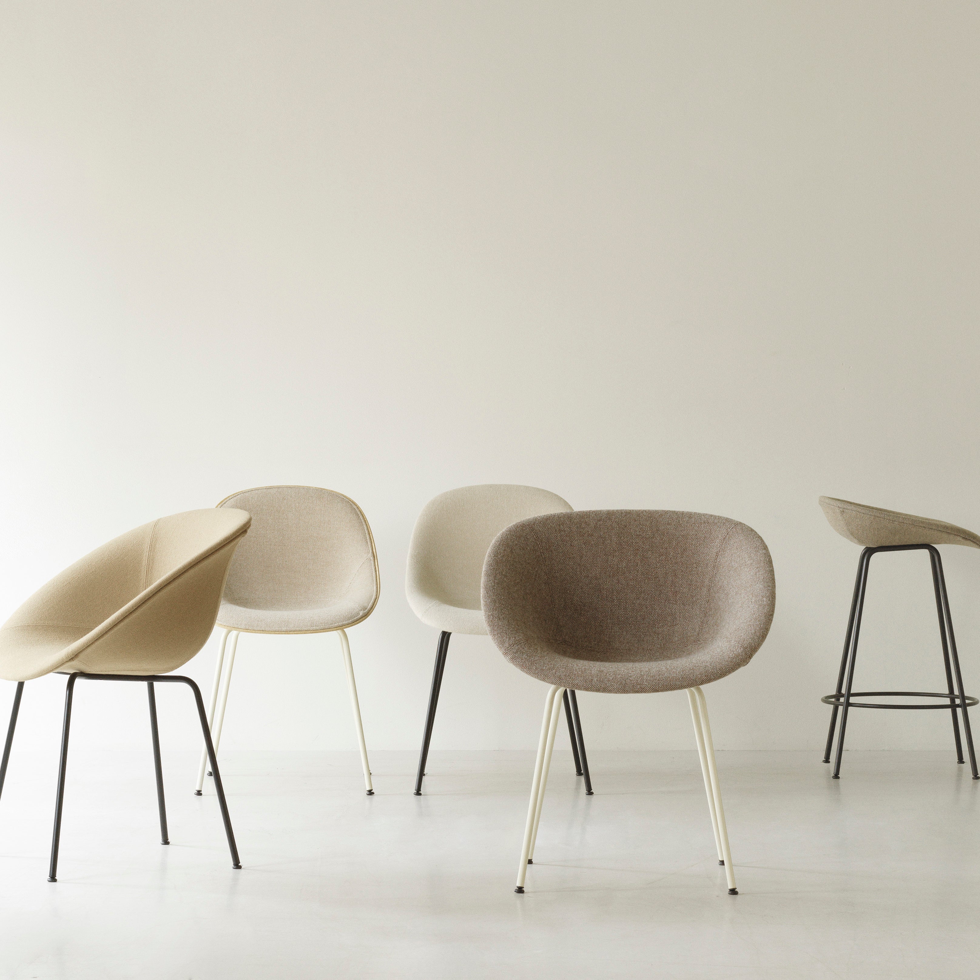 Mat Chair: Front Upholstered