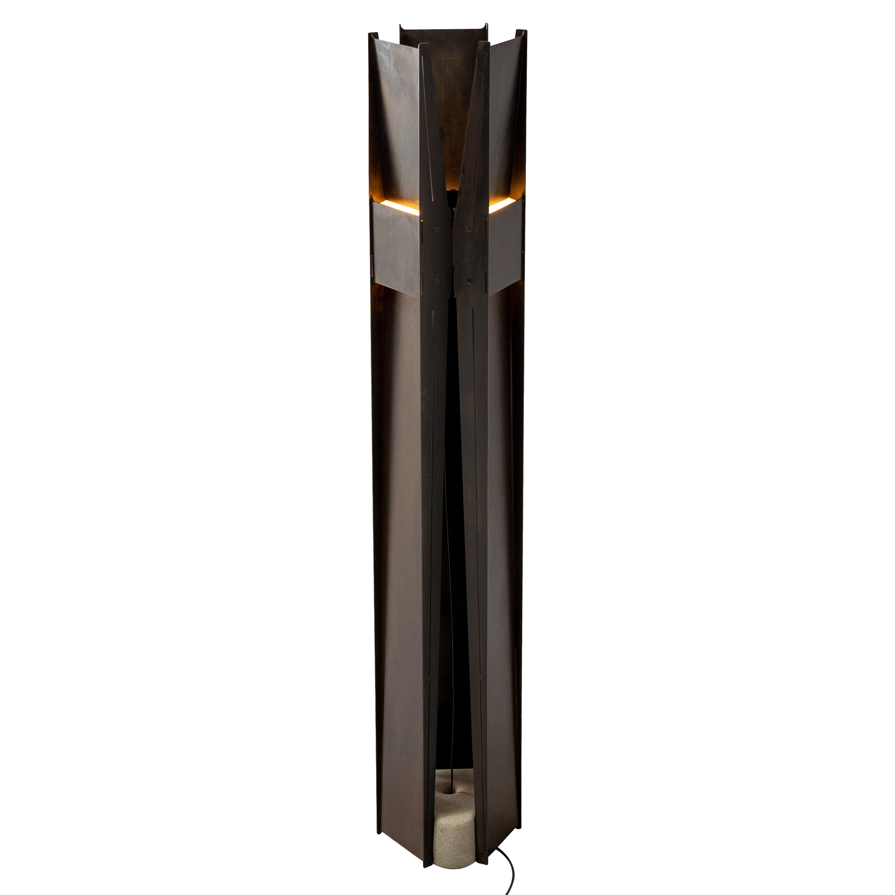 Vector Floor Light: Black Steel