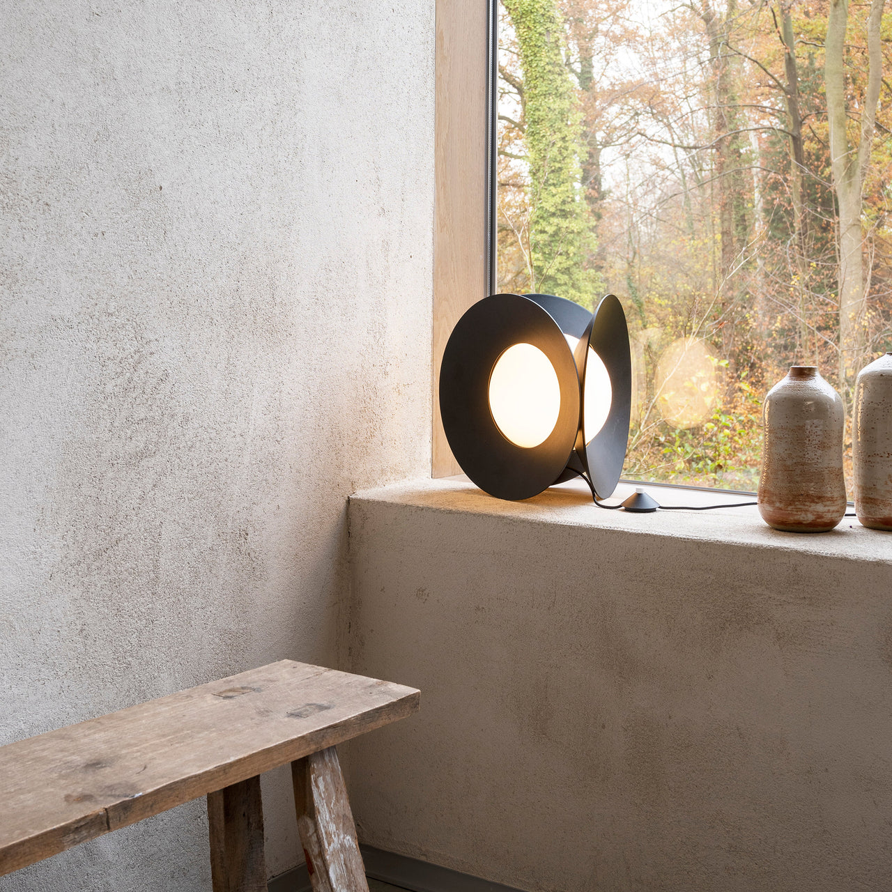 Armen Table Lamp