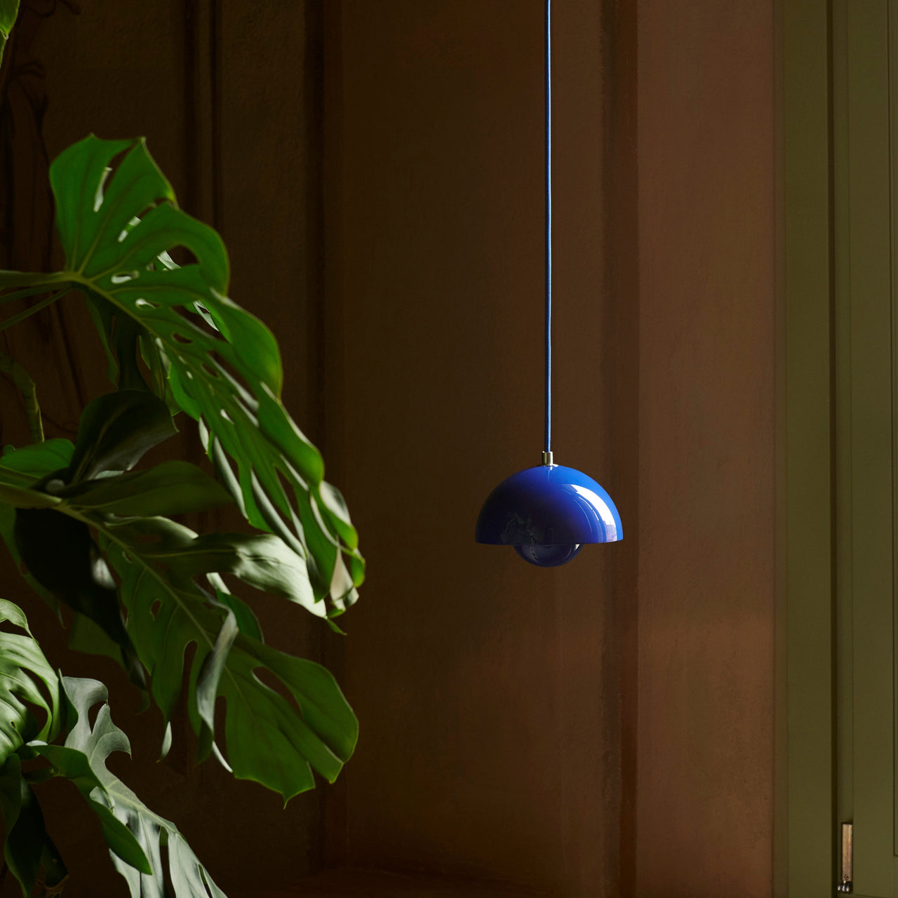 Flowerpot Pendant VP10
