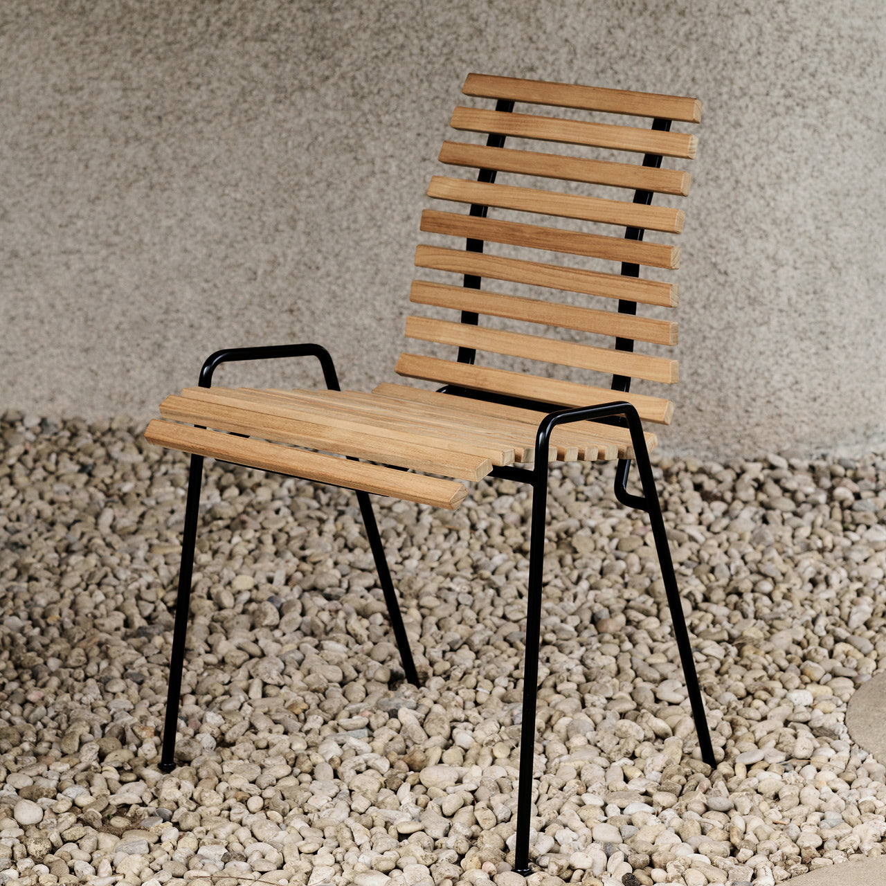 RFH RD4 Outdoor Dining Chair: Set of 2