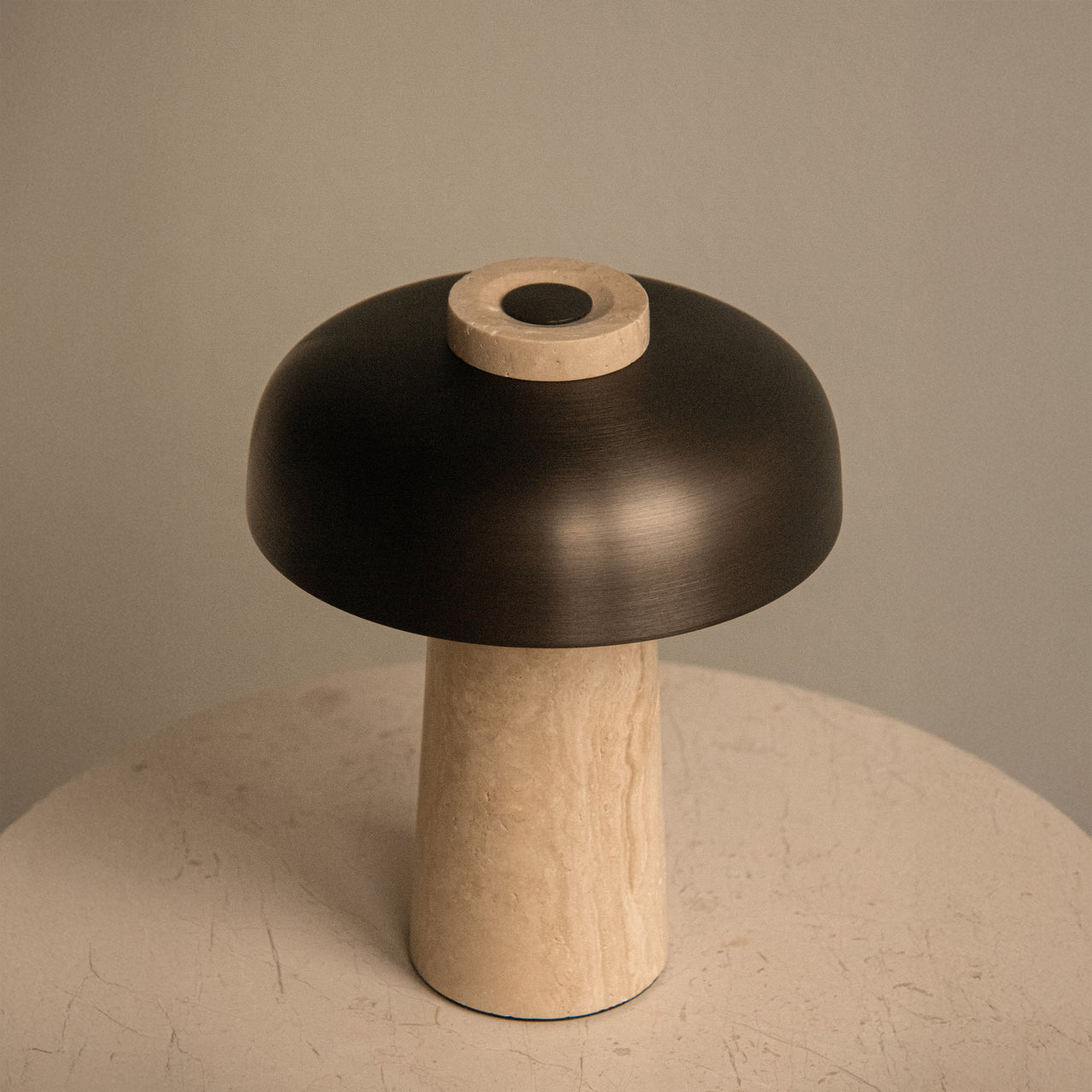 Reverse Table Lamp: Portable
