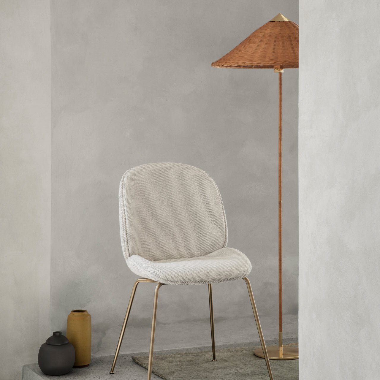 9602 Floor Lamp