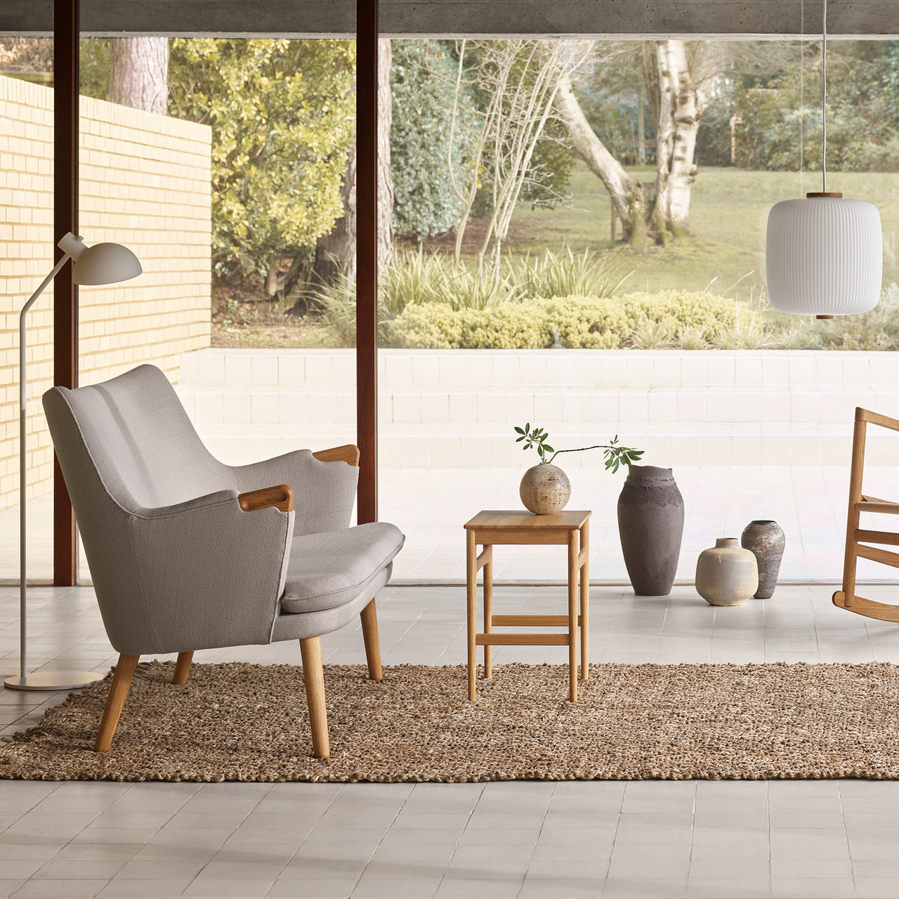 CH004 Nesting Tables: Set of 3