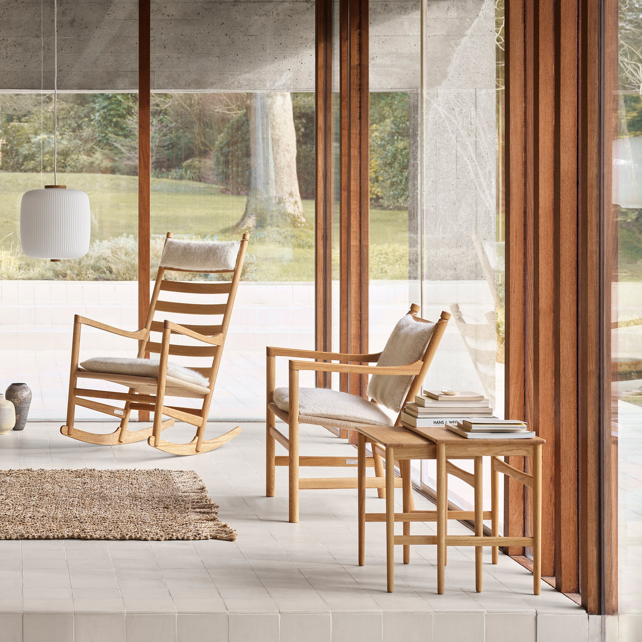 CH004 Nesting Tables: Set of 3