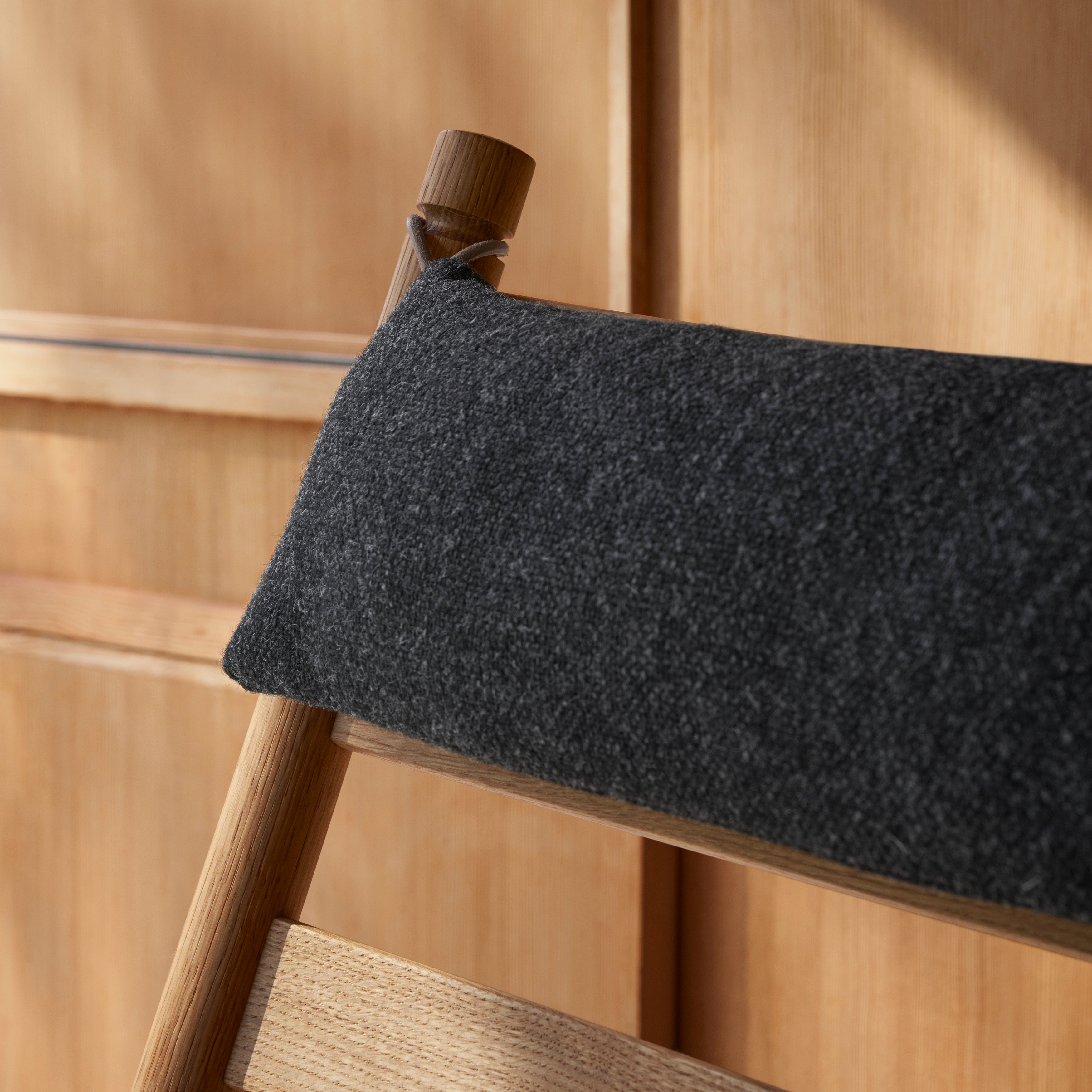 CH45 Rocking Chair with Cushion