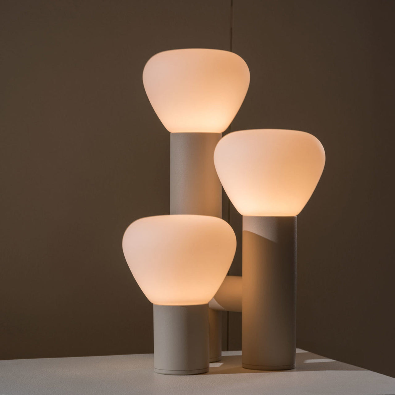 Parc 06 Table Lamp: Handswitch