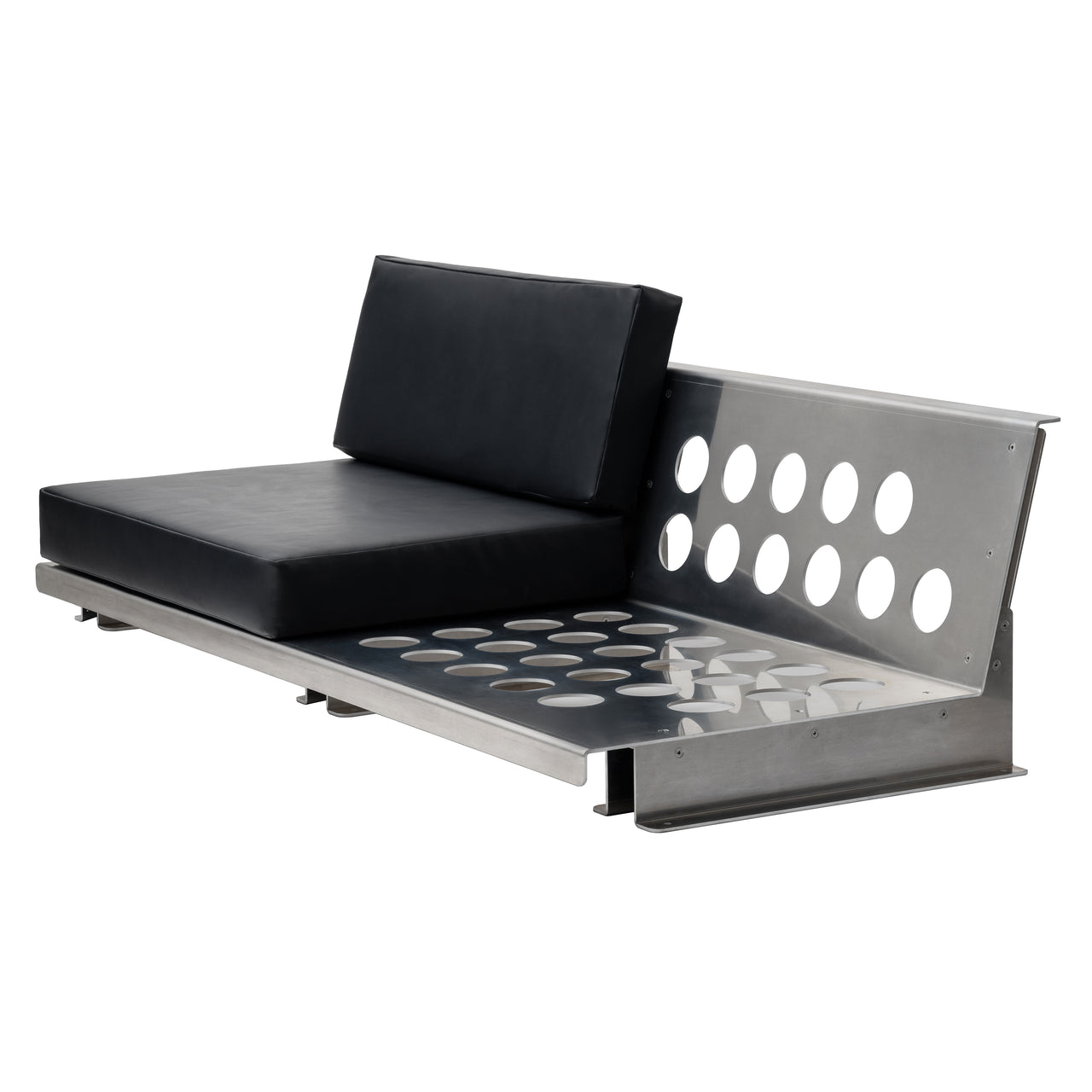NM30 Sofa: Aluminum