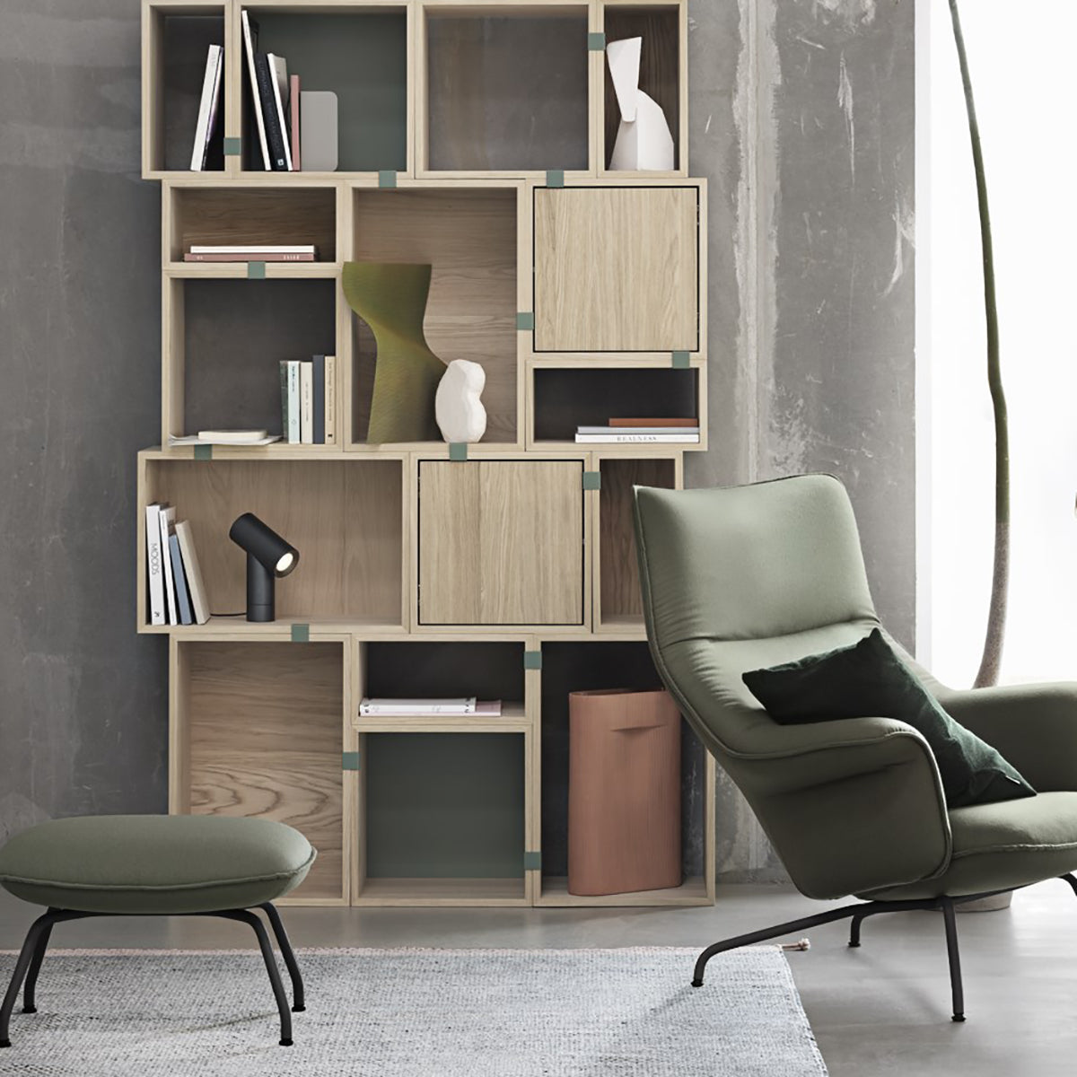 Doze Ottoman: Tube Base