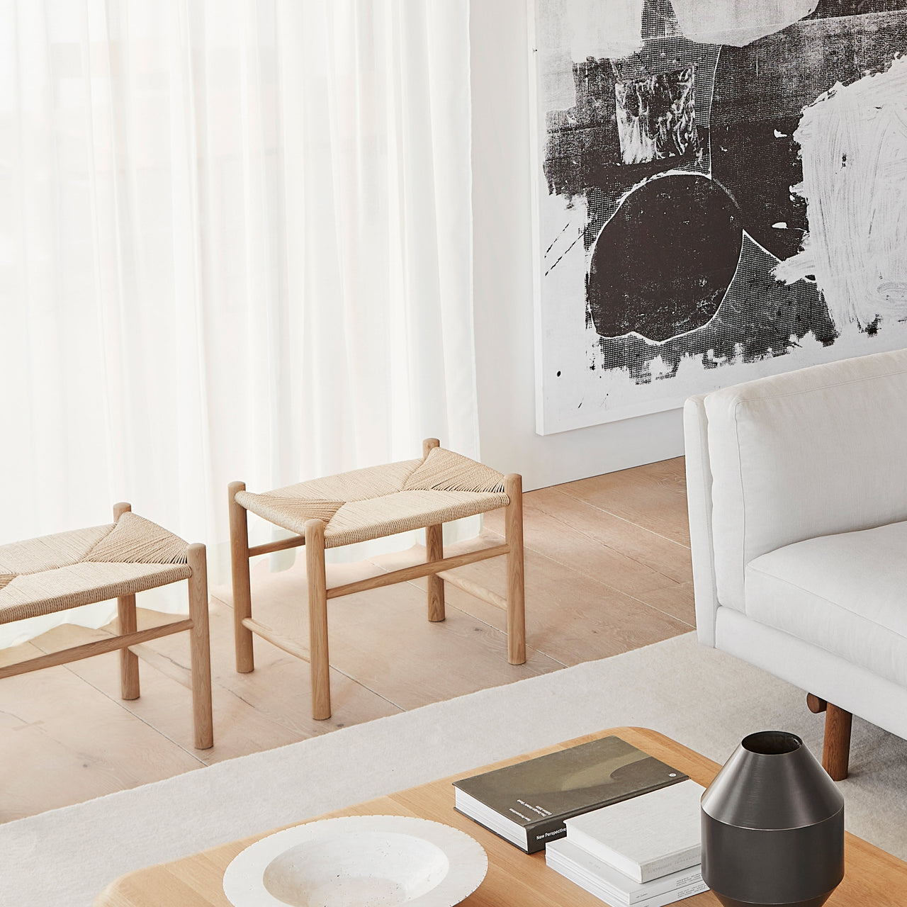 Wegner J16 Footstool
