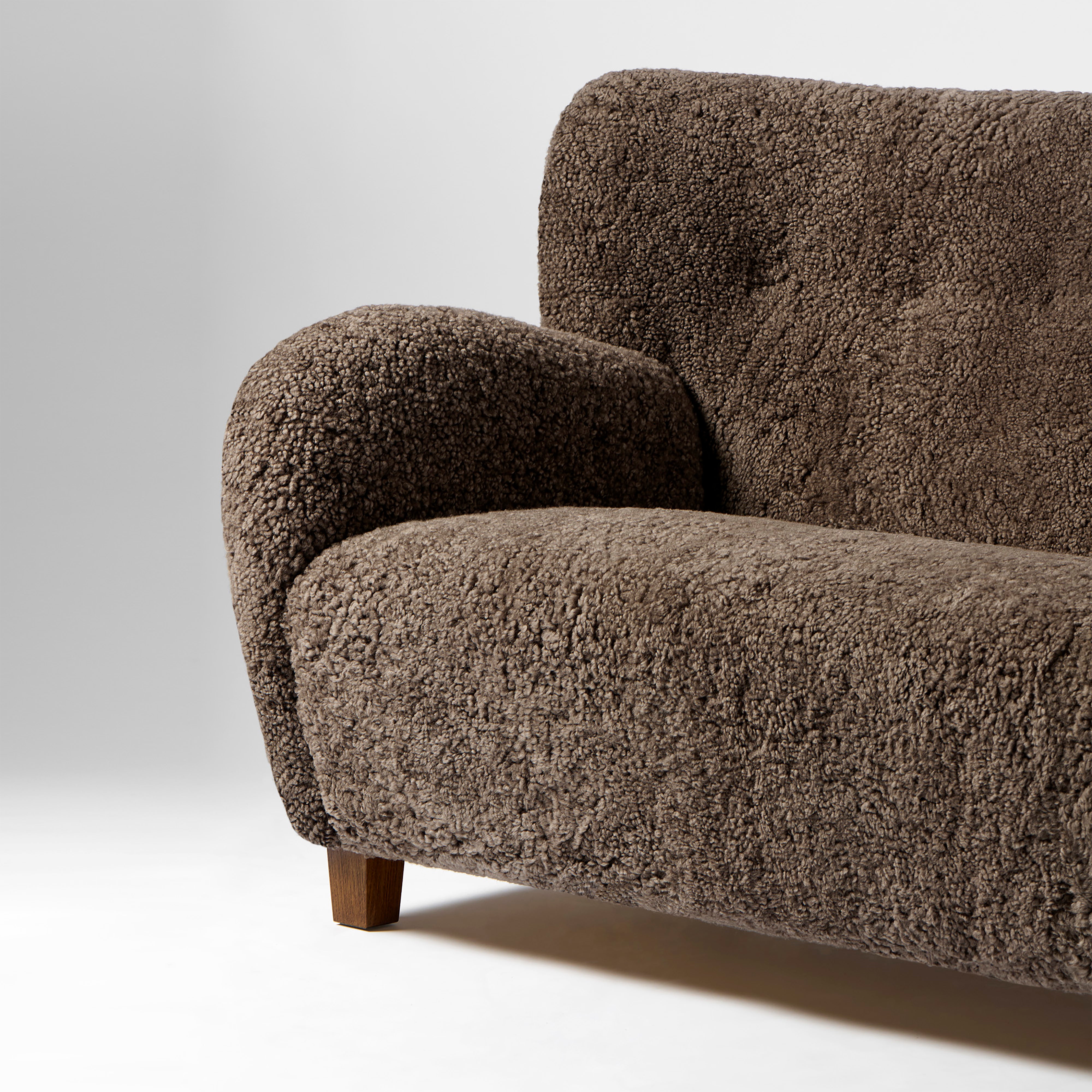Karu Sofa