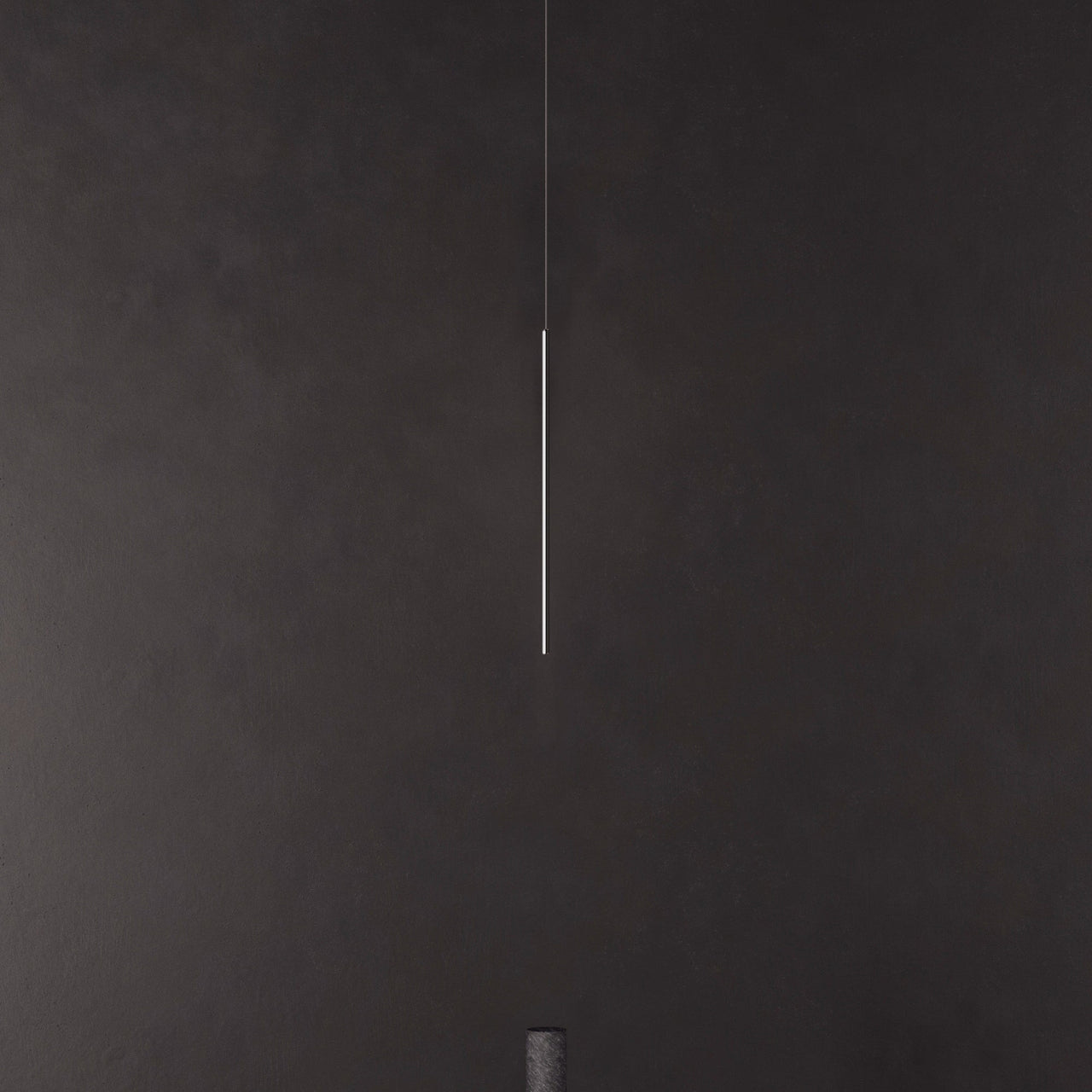Thin Vertical Suspension Light: Small