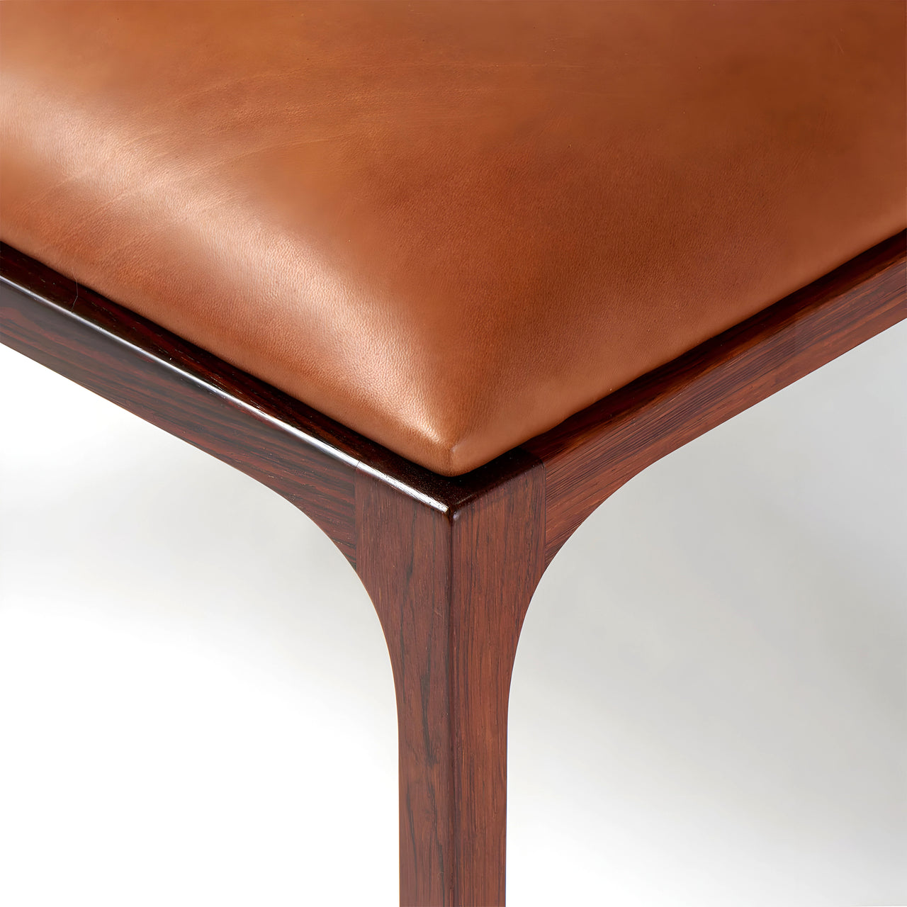 Entre Stool