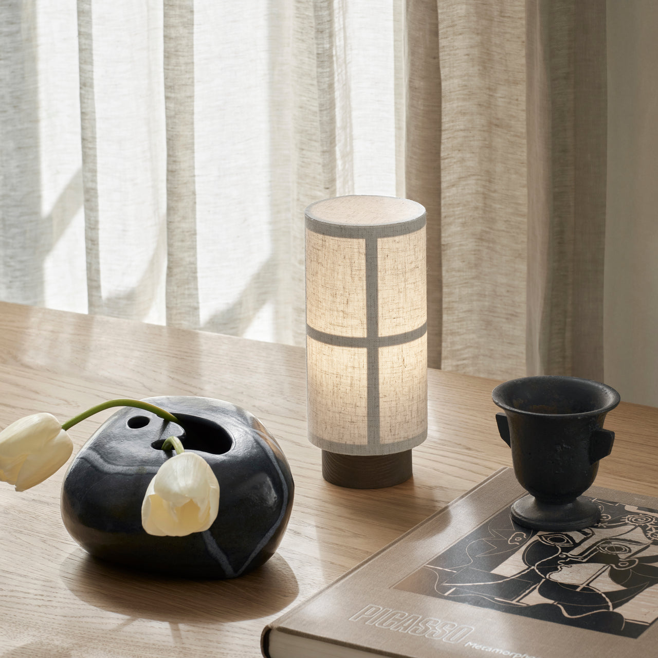 Hashira Portable Table Lamp