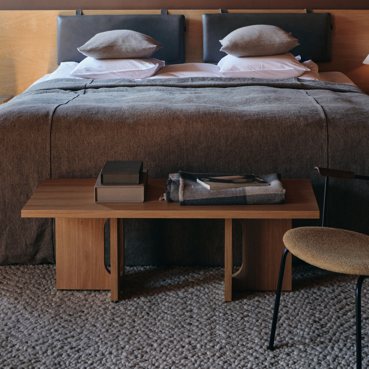 Androgyne Lounge Table: Quick Ship