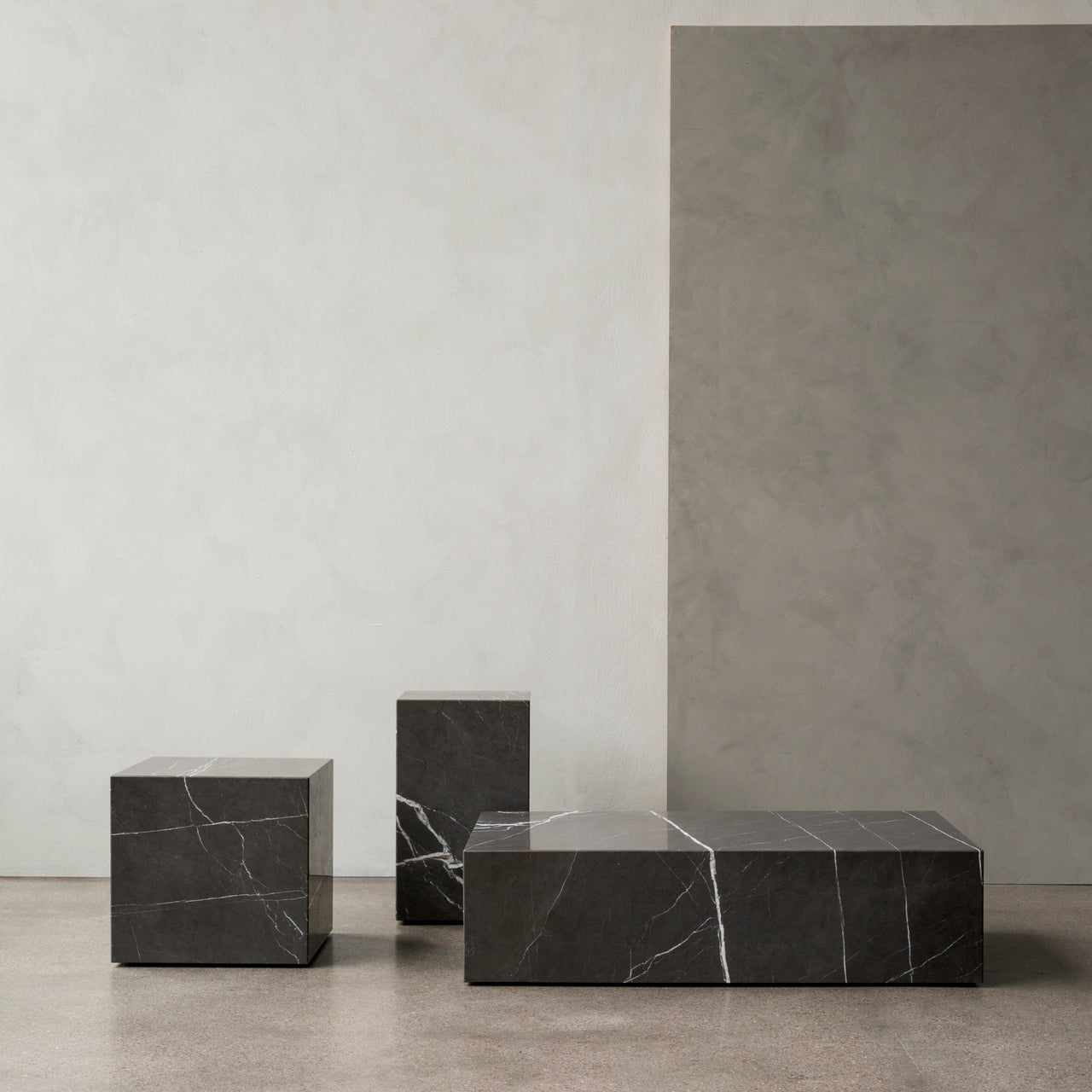 Plinth Podium: Cubic