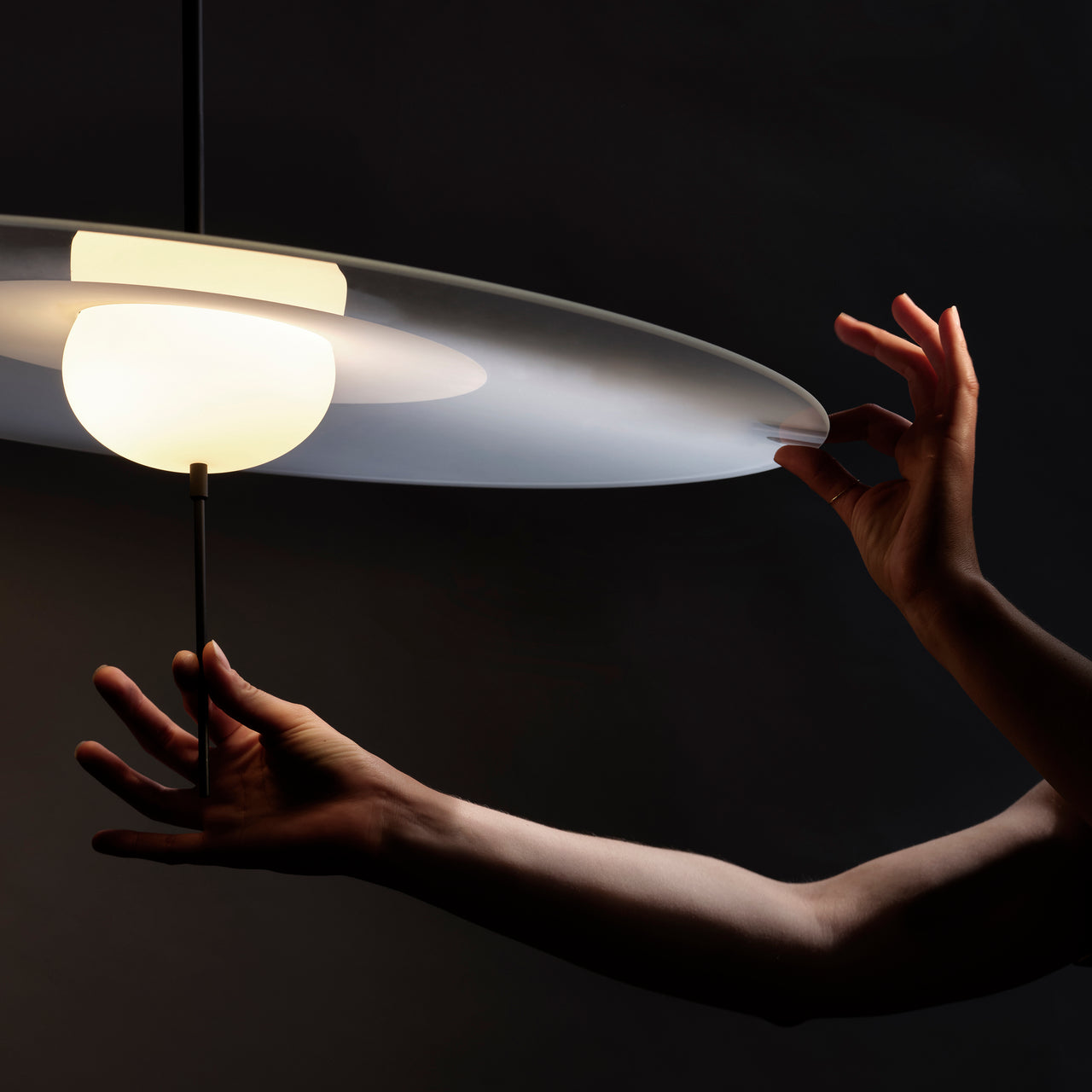 Mono Pendant Lamp