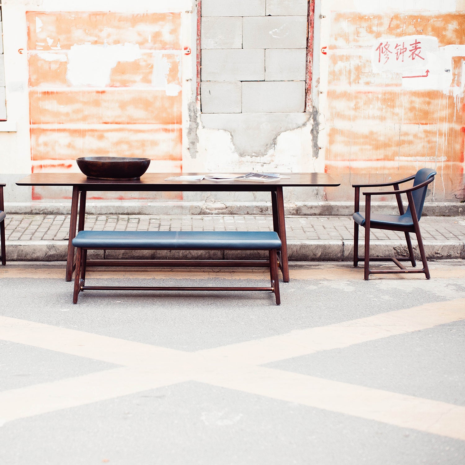 Mandarin Dining Table
