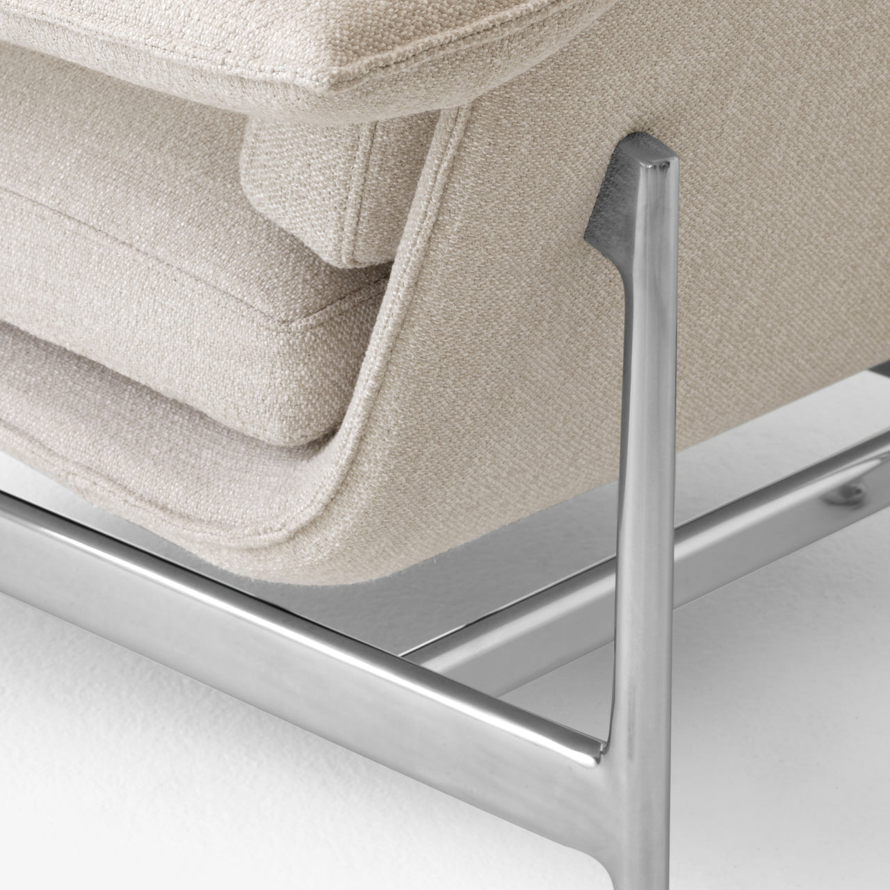 Meantime AV29 Lounge Chair
