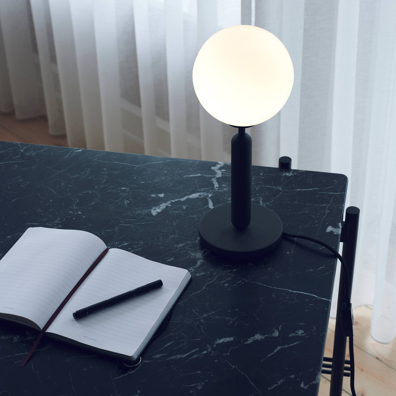 Miira Table Lamp