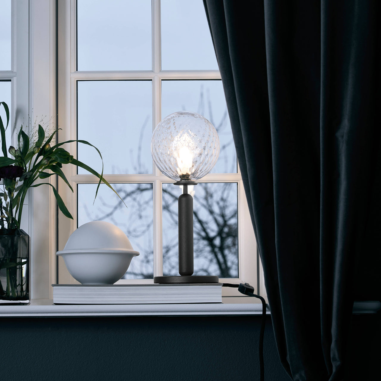 Miira Table Lamp