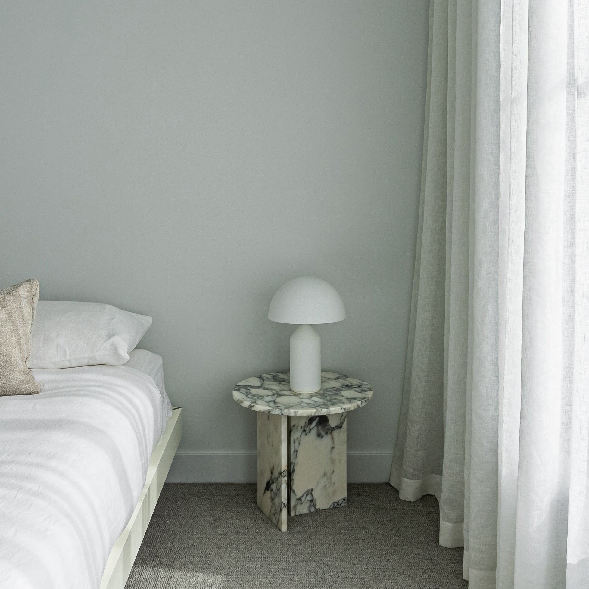 Atollo Table Lamp: Glass