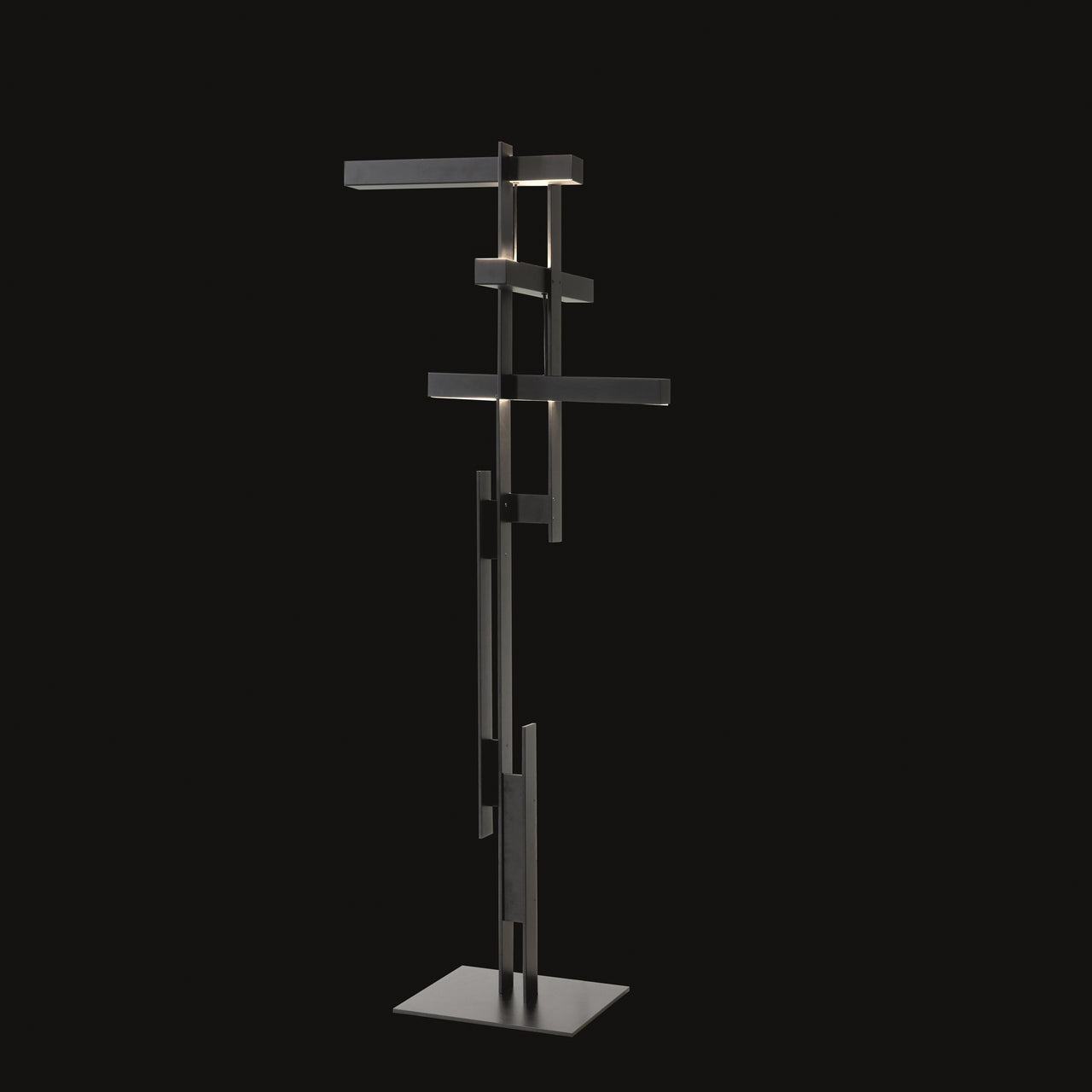 Las Floor Lamp