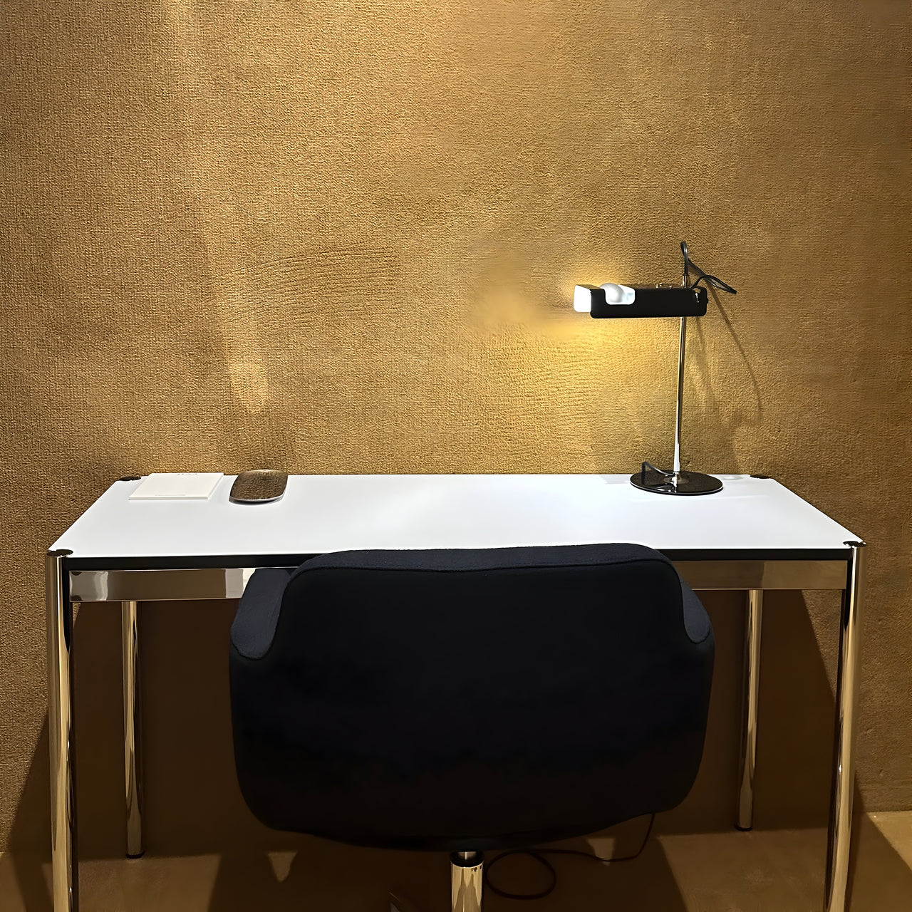 Spider Table Lamp