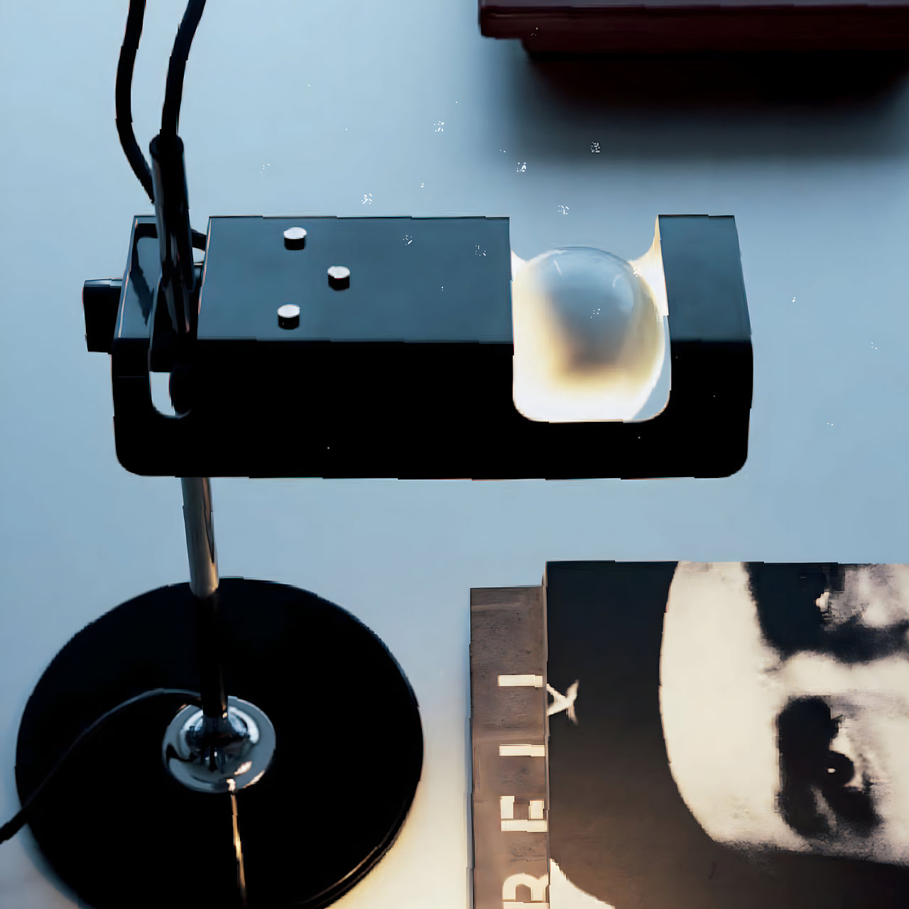 Spider Table Lamp