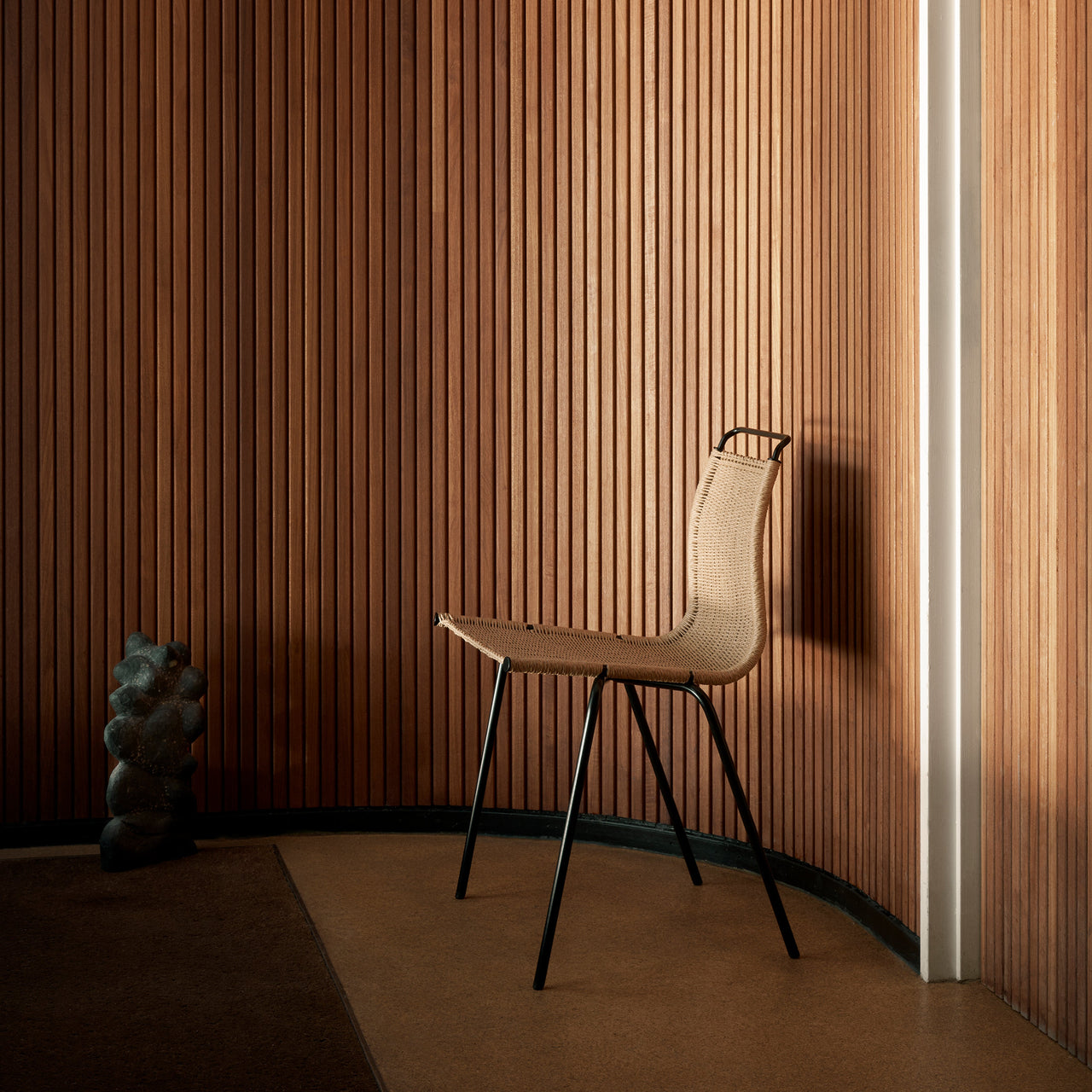PK1 Stacking Chair