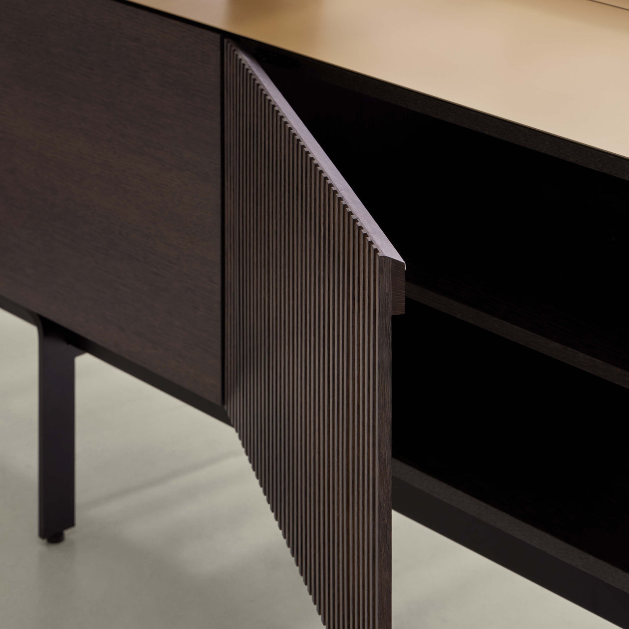 Stockholm Technic Sideboard: STH504