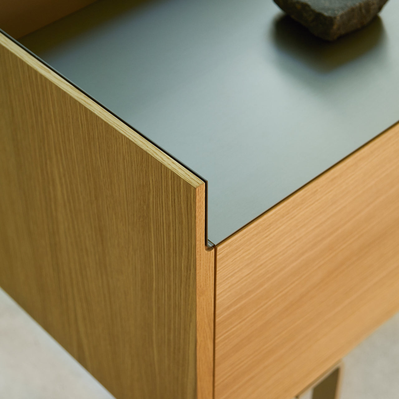 Stockholm STH201 Sideboard: Composition 3