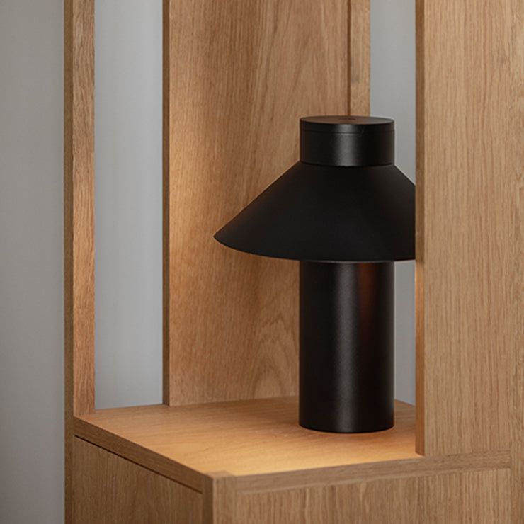 Riscio Table Lamp