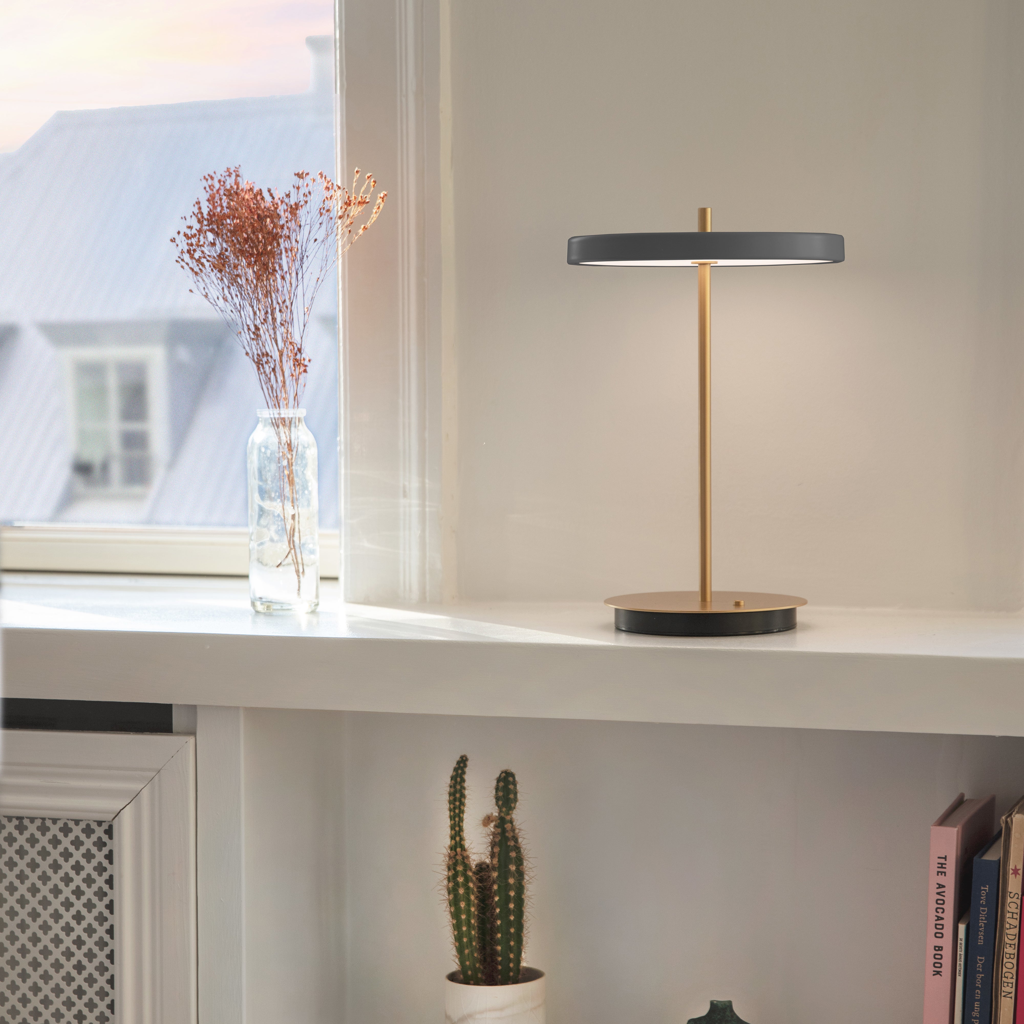 Asteria Move Portable Lamp: Quick Ship