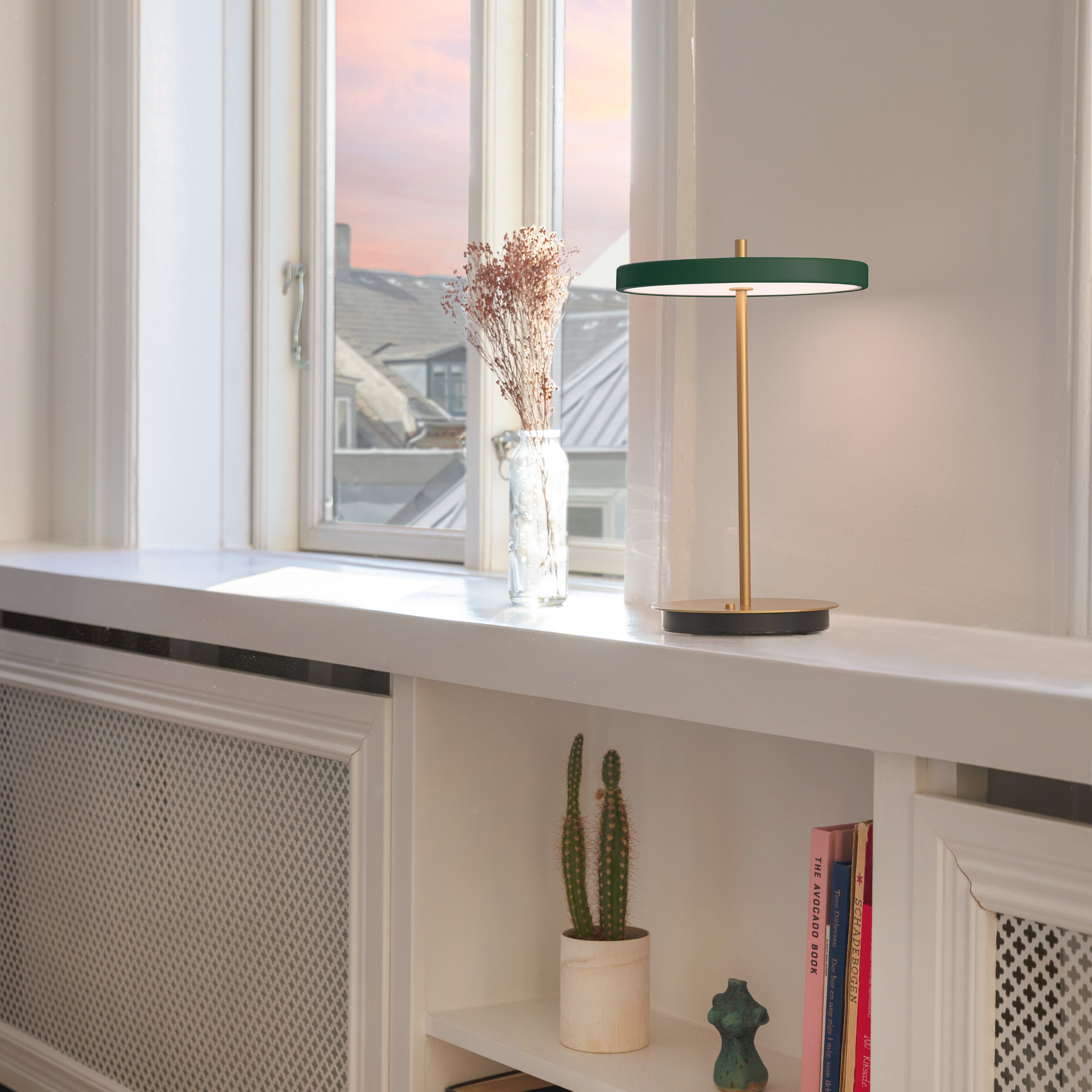 Asteria Move Portable Lamp: Quick Ship