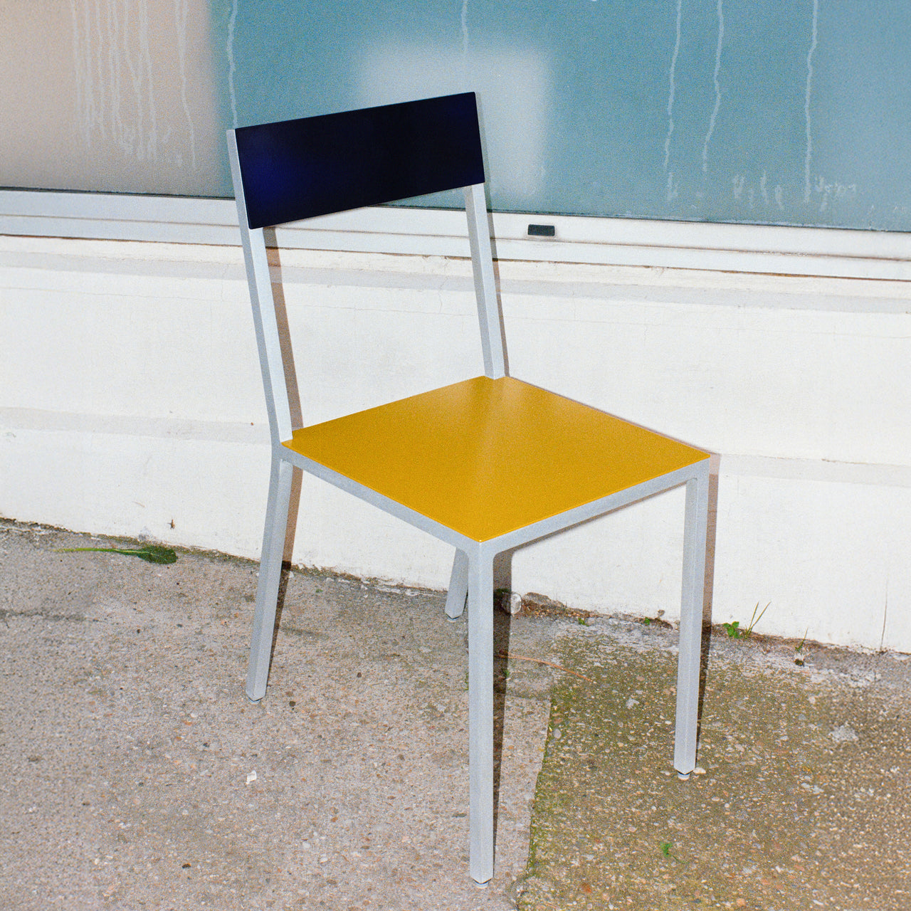 Alu Chair