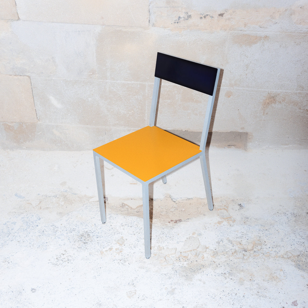 Alu Chair