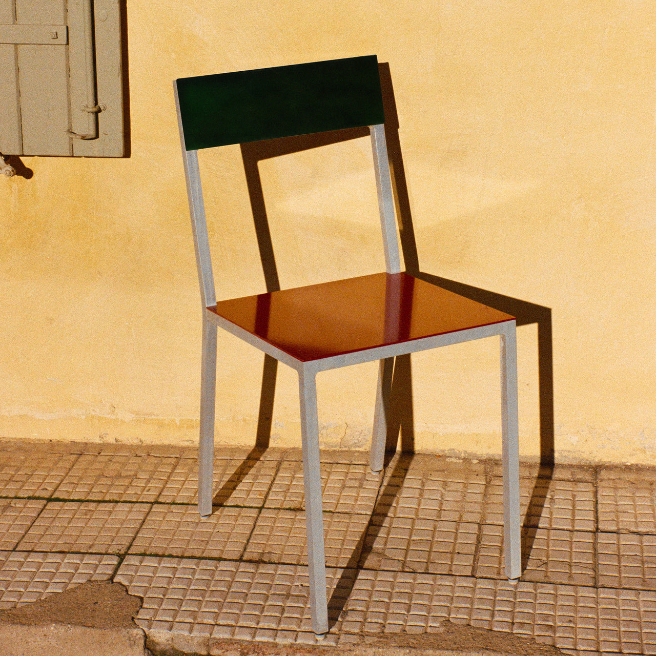 Alu Chair