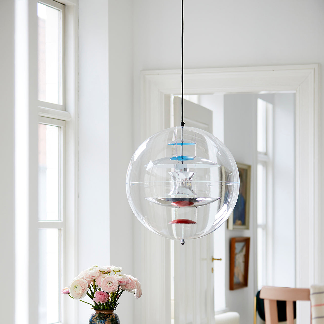 VP Globe Pendant Light