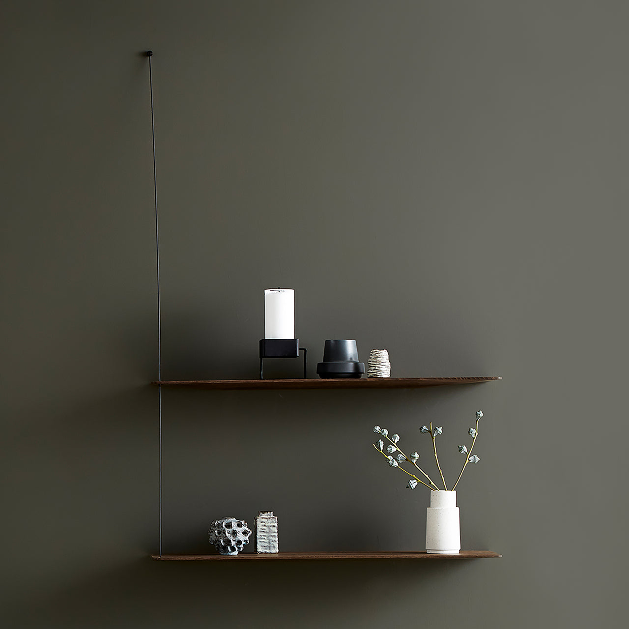 Stedge Shelving