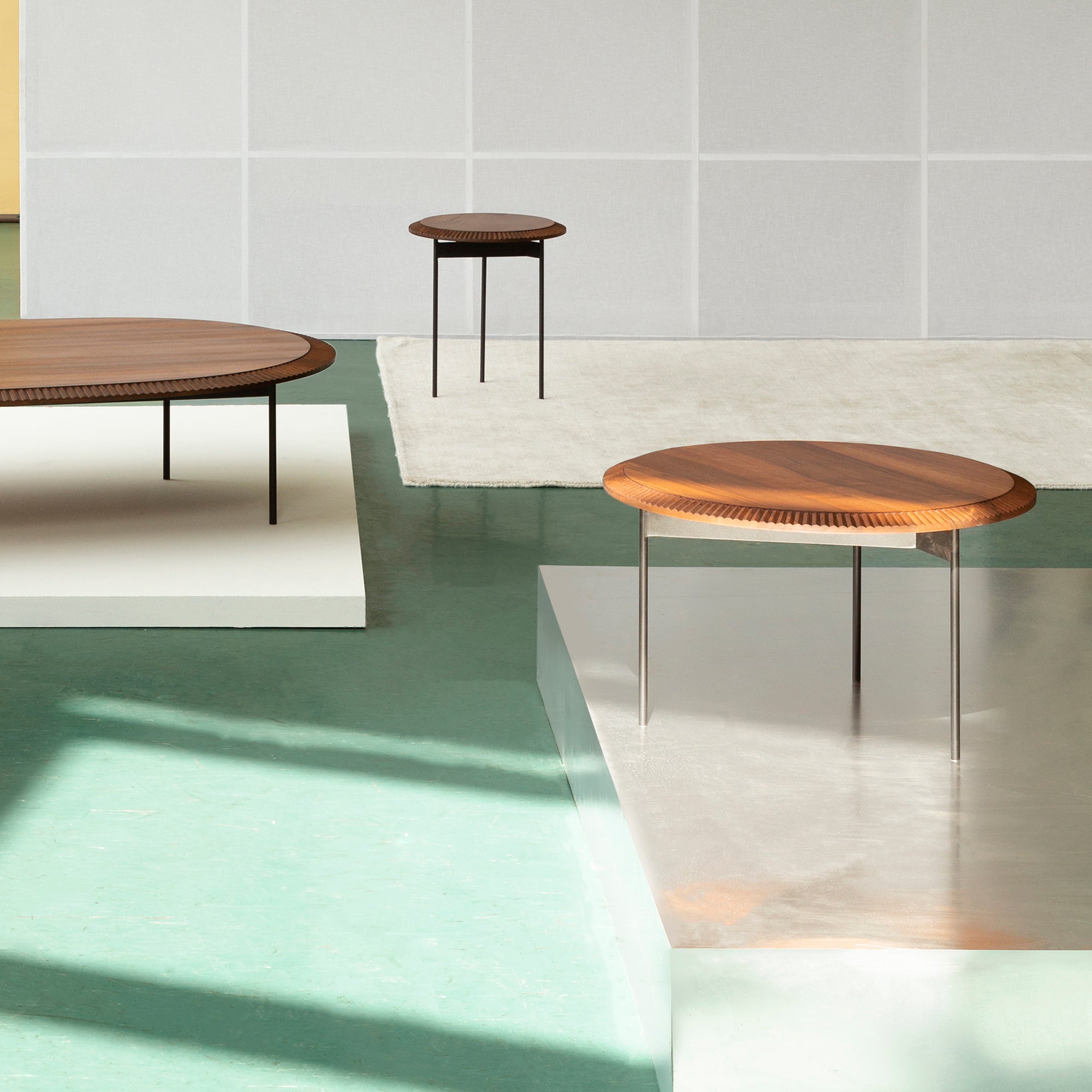 Piano Round Table: Medium