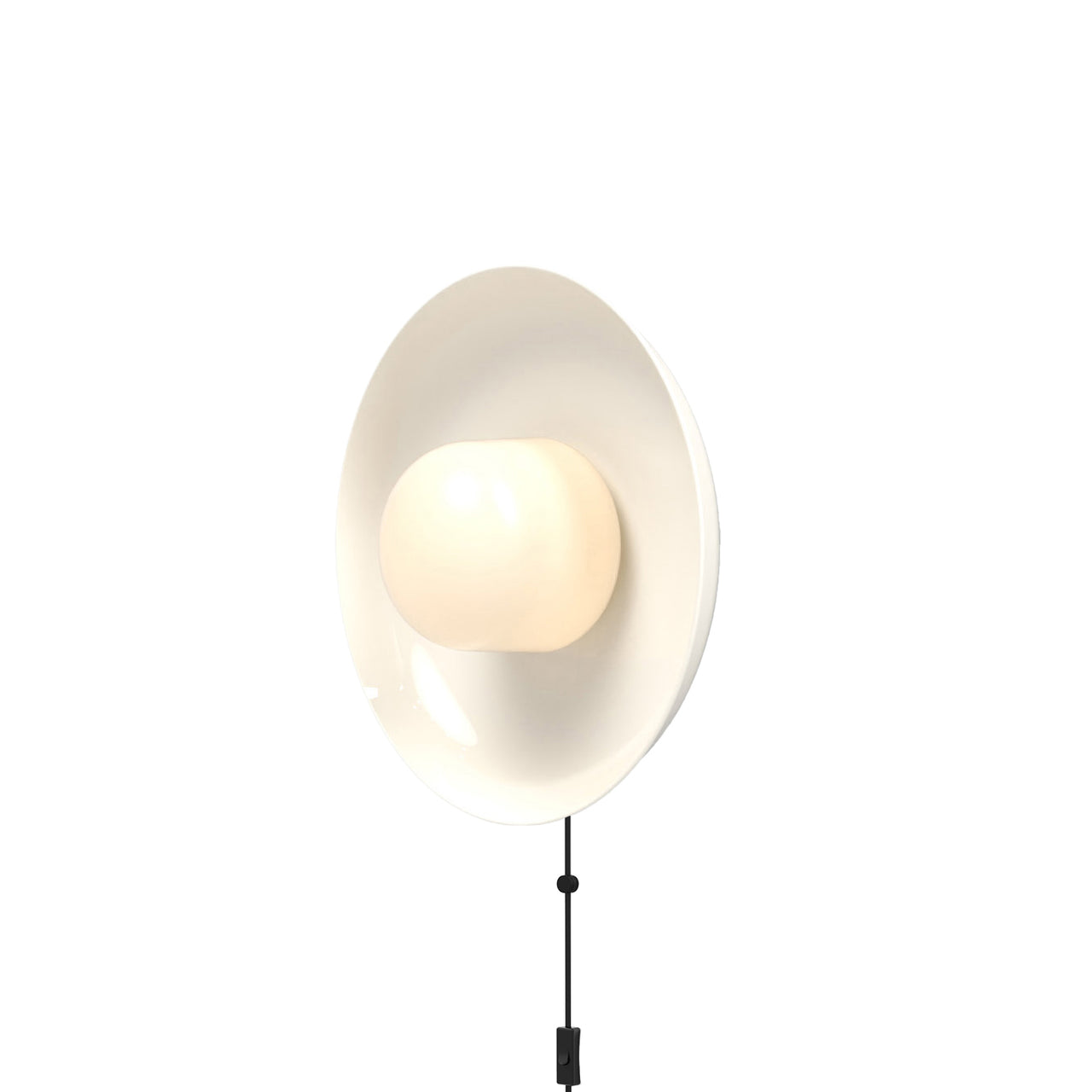 Hoist Sconce Corded: With Medium Shade + Large - 6