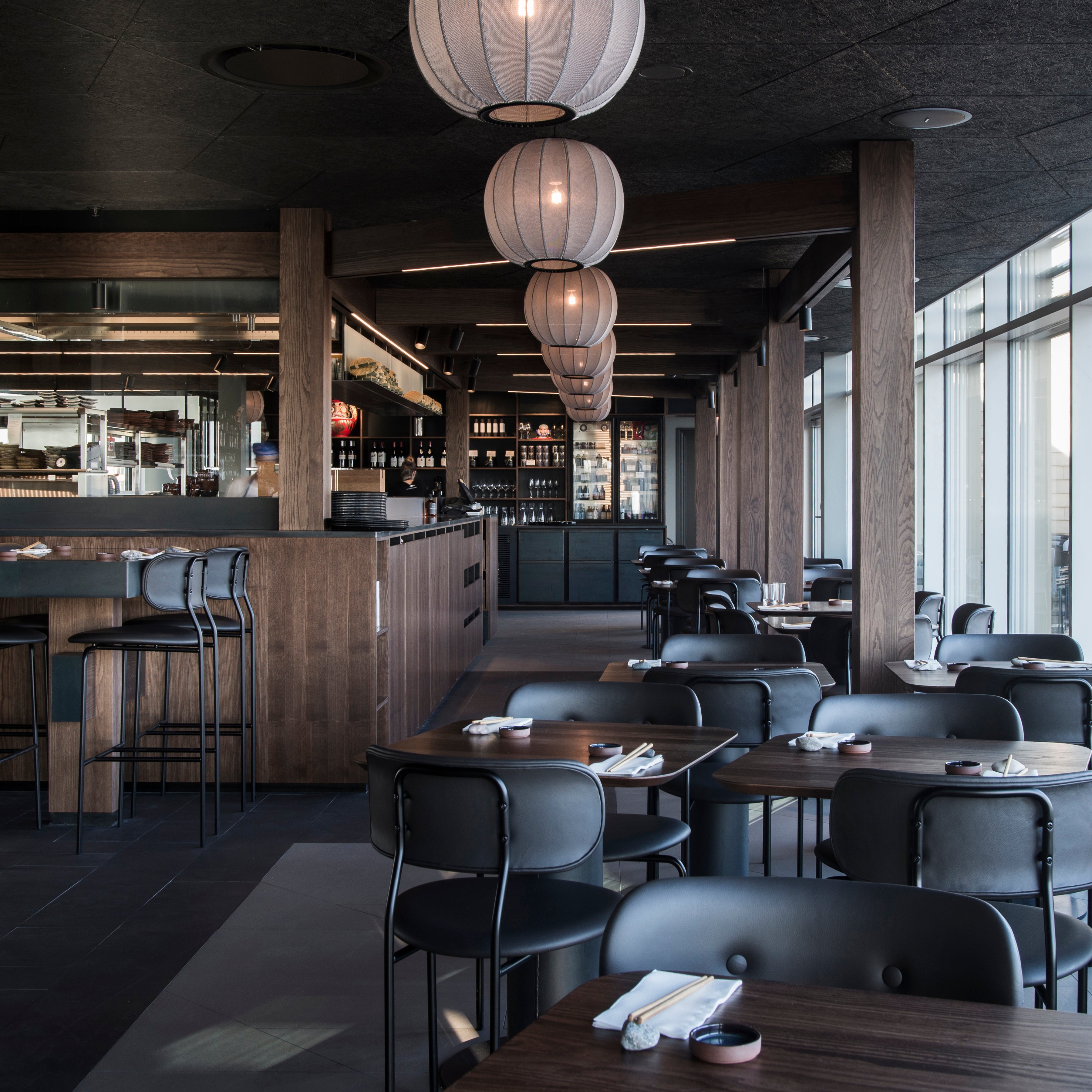 Knit-Wit Round Ceiling Lamp