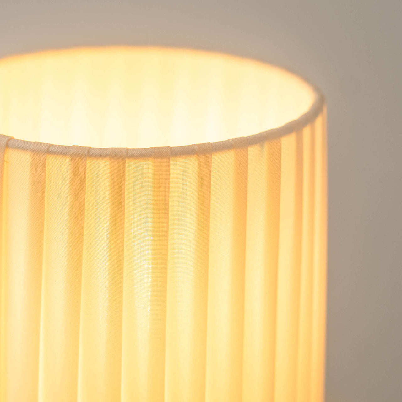Ruban Table Lamp