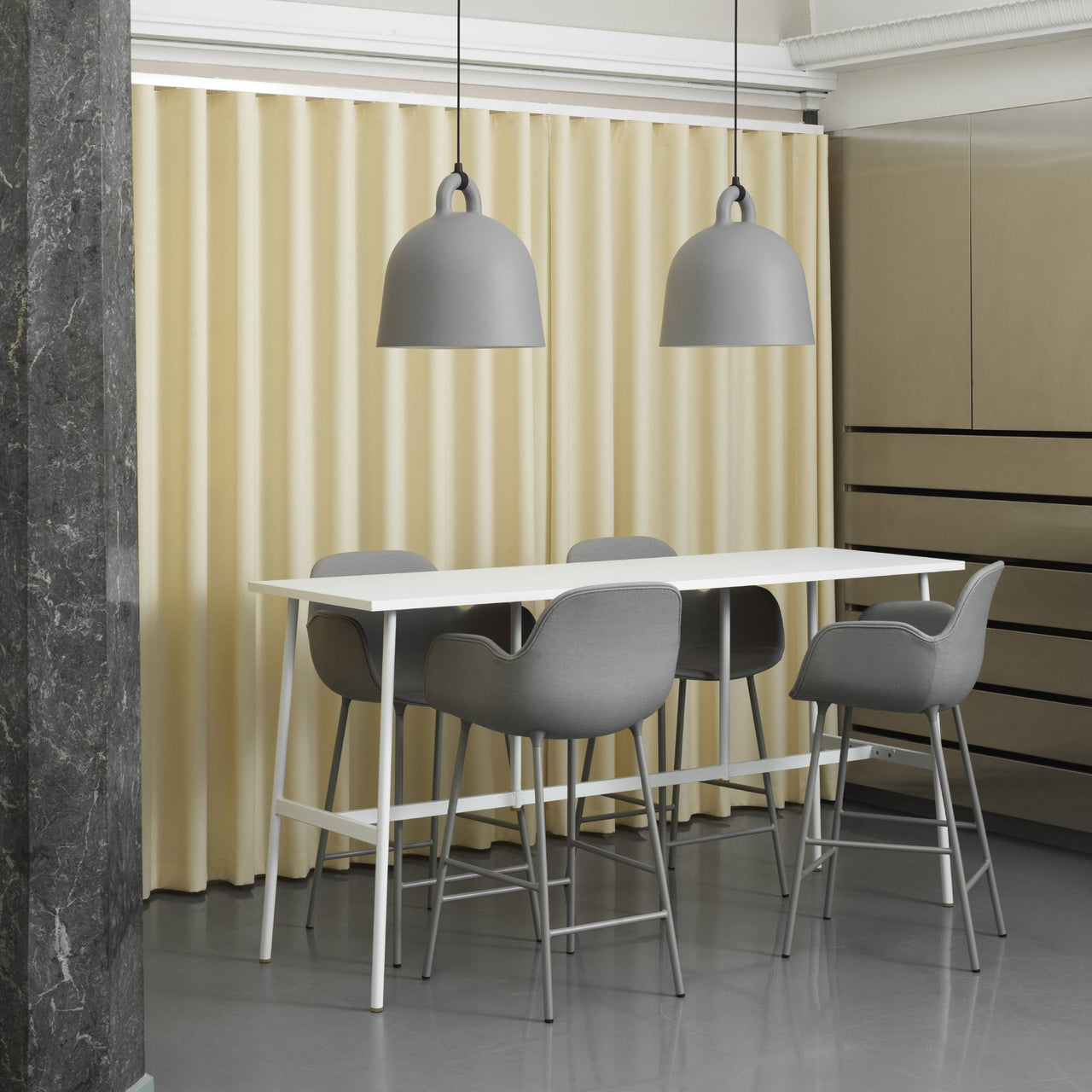 Union Bar Table