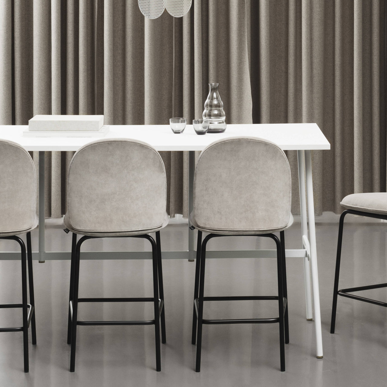 Union Bar Table