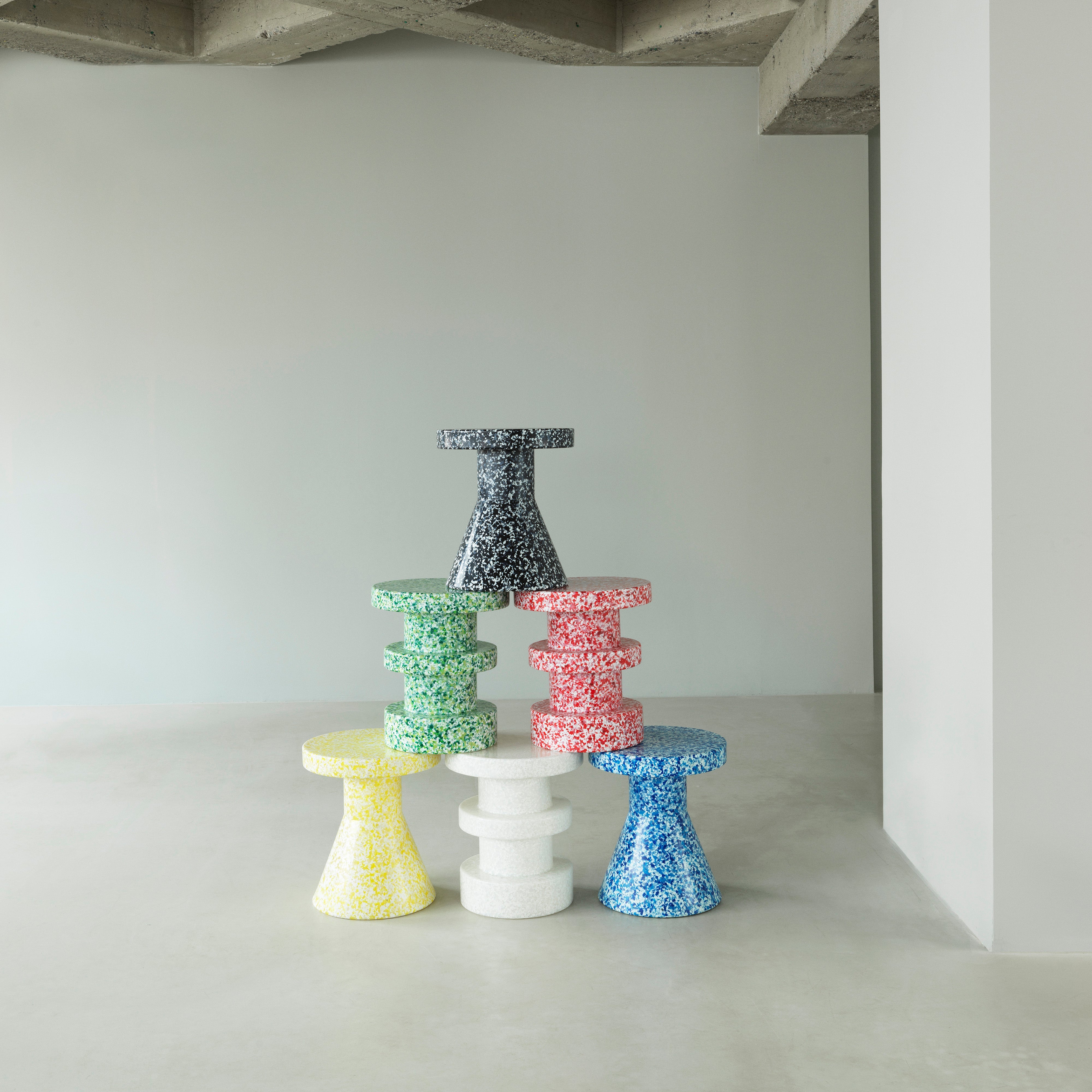 Bit Stool: Stacking